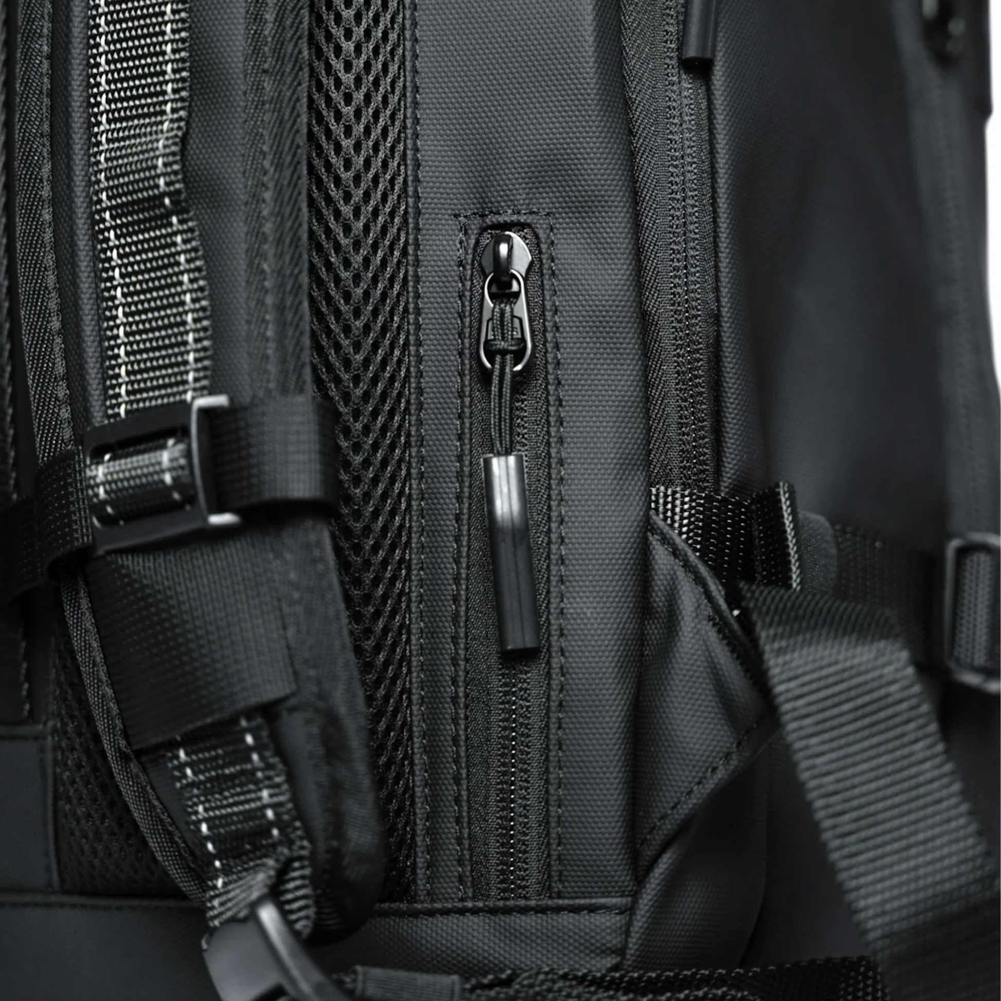 MyTraviMate™ Vacuum Backpack - Smart Travel Backpack